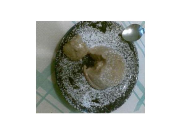 TORTINO CON DOLCE CUORE AL PISTACCHIO