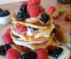 Pancake con yogurt e frutta "Contest dessert yogurt"