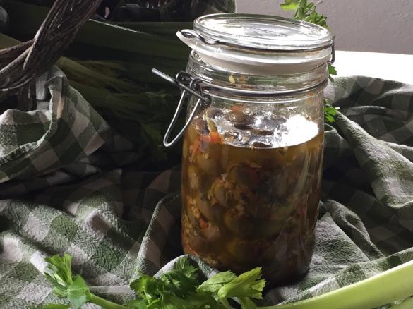 Olive condite " Olia Cunfittaras"/ contest picnic/