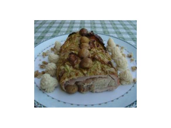 Arrosto di maiale con verza e castagne