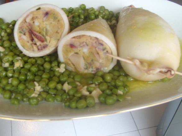 CALAMARI RIPIENI...COTTI AL VAROMA