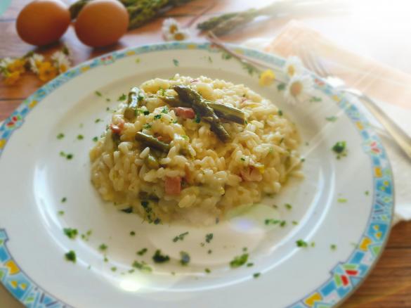 Risotto con asparagi, pancetta croccante e tuorlo Contest Primavera