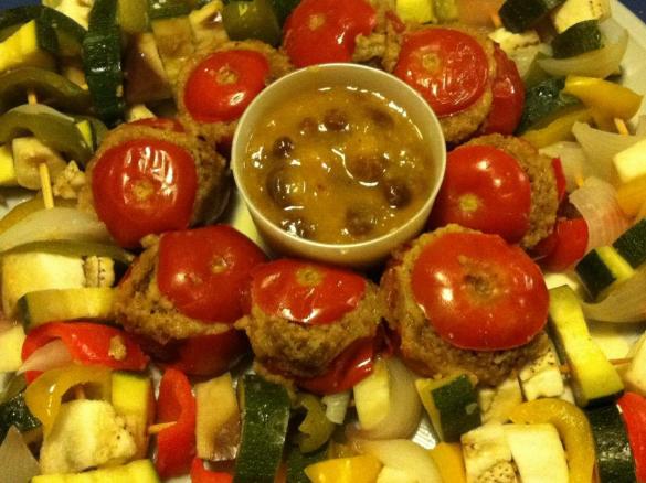 POMODORI RIPIENI E SPIEDINI ESTIVI 