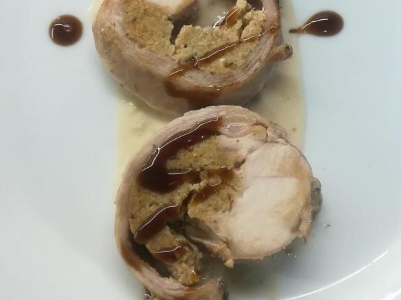 LOMBATINE DI CONIGLIO ALLE NOCI