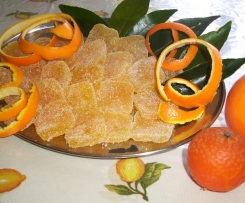 Caramelle zuccherate all'arancia