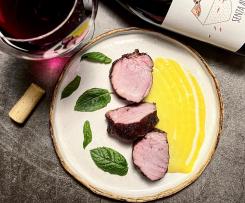 Filetto di maiale in crosta di caffè (cottura sottovuoto) con salsa di mango