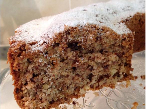 Torta cioccolato e frutta secca