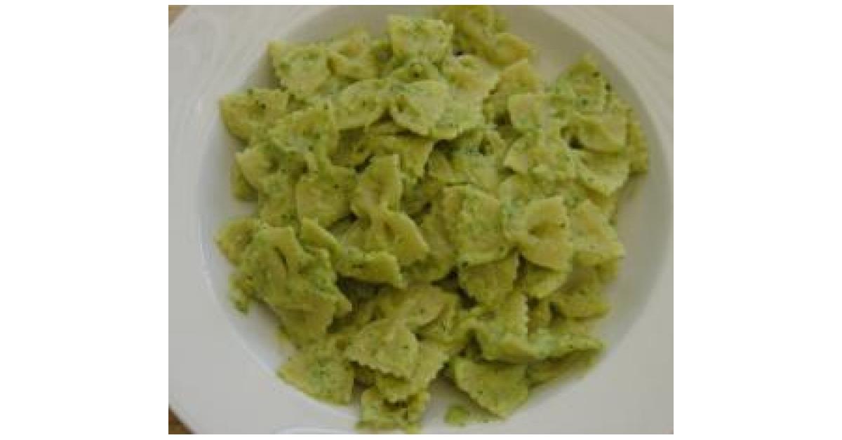 Farfalle con crema di zucchine è un ricetta creata dall'utente Sylvya ...