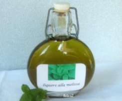 Liquore alla melissa