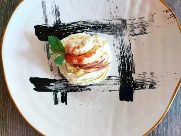 Mousse salata di ricotta con gamberi  e carciofo (contest ristorante )