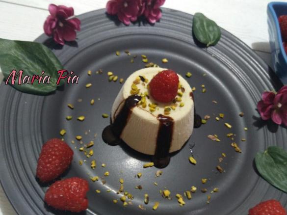 SEMIFREDDO ALLO YOGURT GRECO E CREMA AL PISTACCHIO ~ contest dessert  yogurt ~