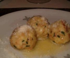 CANEDERLI AL FORMAGGIO