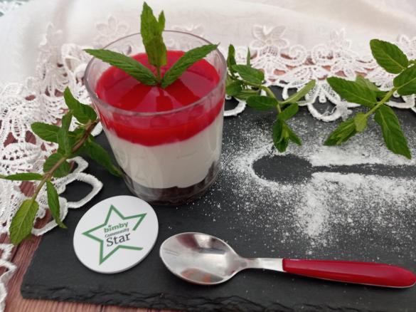 CHEESECAKE MONOPORZIONE ALLIMONE CON CULIS DI LIME