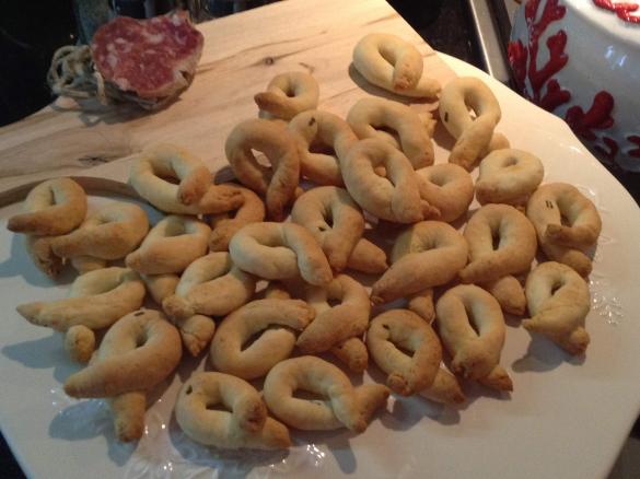 Taralli friabili patate e rosmarino con esubero pasta madre e non...