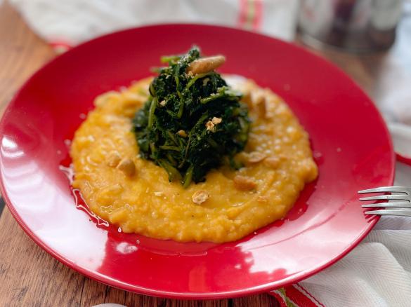 Sivoni e favetta con crumble di taralli