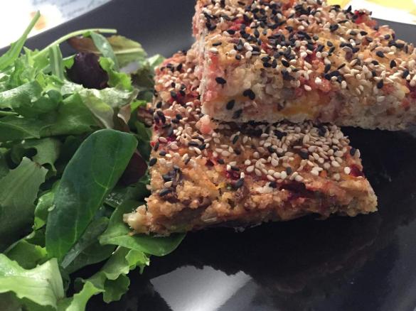 Tortino di miglio in crosta di sesamo