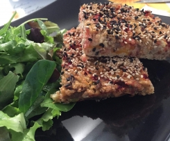 Tortino di miglio in crosta di sesamo