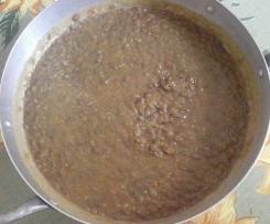 Zuppa delicata di lenticchie