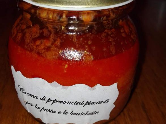 CREMA DI PEPERONCINI PICCANTI per la pasta e le bruschette