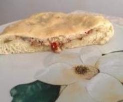 Torta di panbrioches salata speck patate e funghi