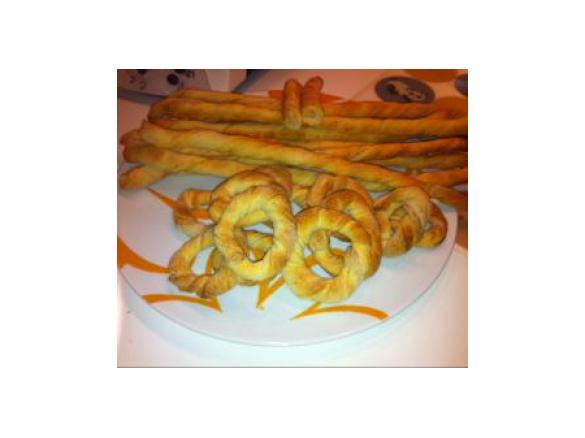 Grissini cacio e pepe con pasta madre