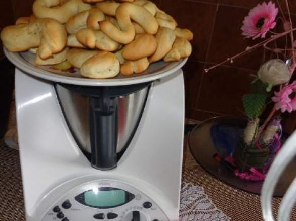 Biscotti della monaca (biscotti a "S" )