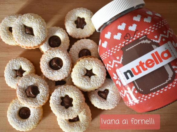 BISCOTTI DI PASTA FROLLA ALLA NUTELLA