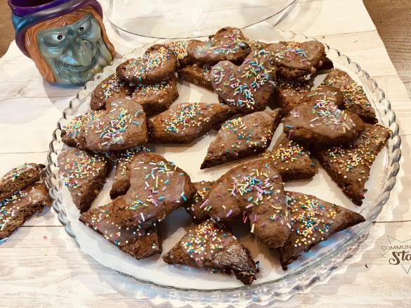 Pabassinos con la sapa, biscotti tipici sardi di Ognissanti