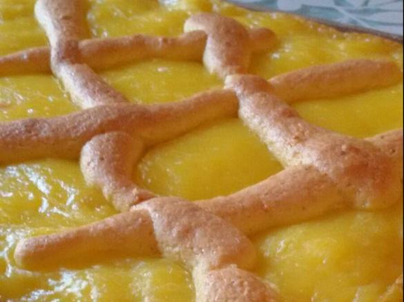 Crostata con crema al limone