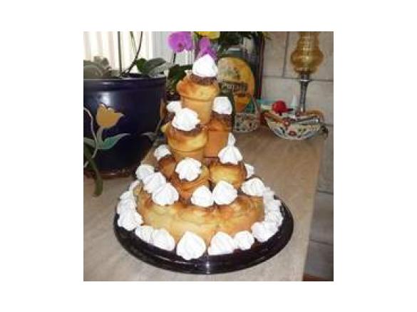 babele bianca di meringhe e cioccolato