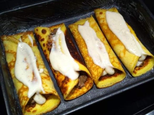 Crepes funghi e radicchio