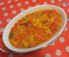 Peperonata con pomodoro fresco e capperi
