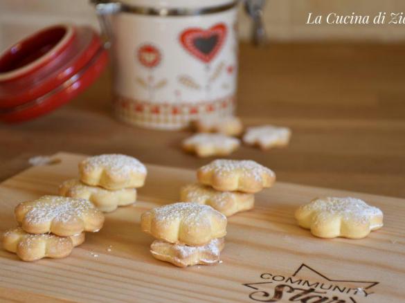 Biscotti alla panna