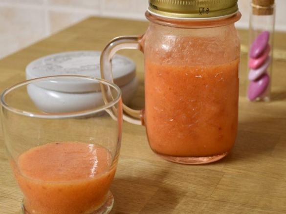 Variante di succo di frutta alla pesca 
