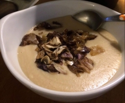 Crema di fagioli con cipolla e radicchio
