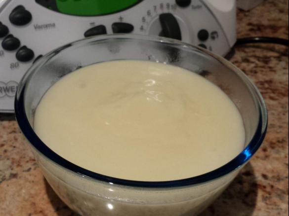 Crema pasticcera all'ananas (senza uova)