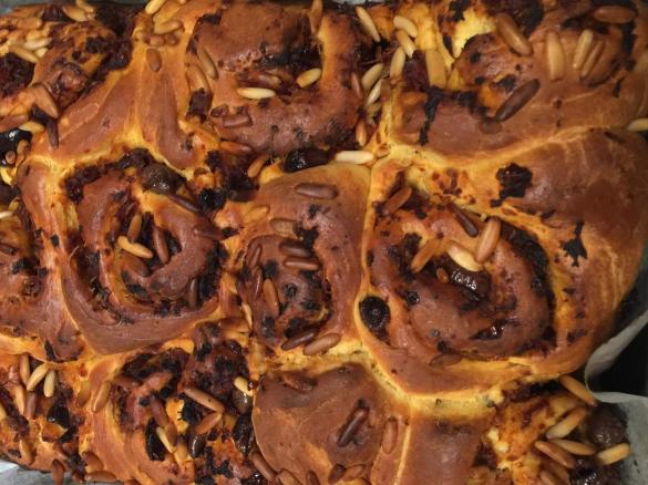 Torta di rose mediterranea 