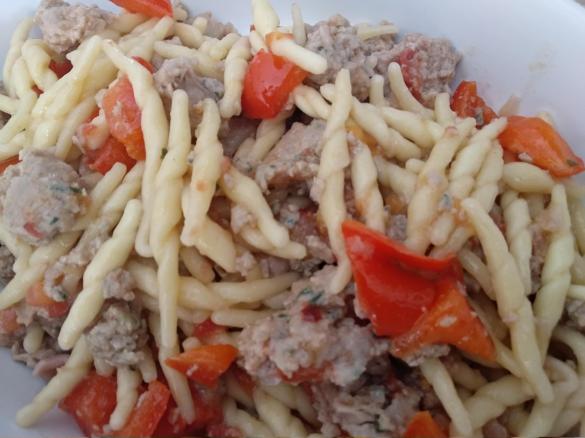 Trofie con salsiccia e peperoni