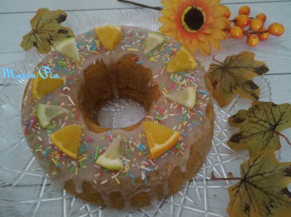 Ciambella cotta a varoma con zucca e nocciole al profumo di arancia e limone