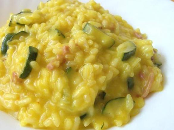 risotto allo zafferano con zucchine per 4 persone 