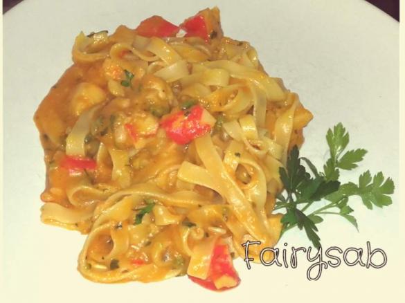 Pasta risottata gamberi, polpa di granchio e zucchine