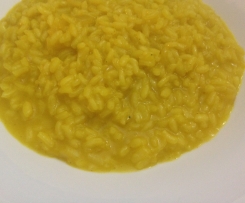 Variante di Risotto al curry con nocciole