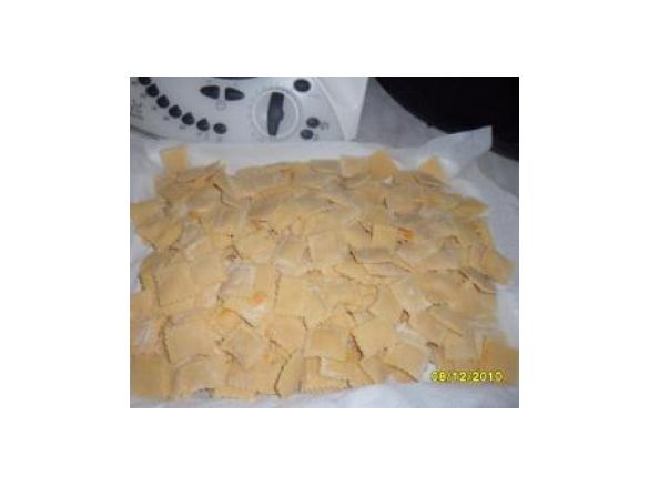 ravioli di zucca (pasta fresca fatta da me)