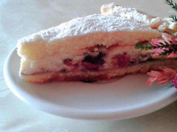 Torta con ricotta, ciliegie e mirtilli aromatizzata al bergamotto - Contest Ciliegie