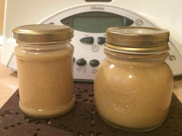 Crema di nocciole bianca