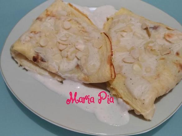 CREPES AL SALMONE AFFUMICATO  CON BESCIAMELLA ALLA RICOTTA ~ contest primi e piatti freddi di pesce ~