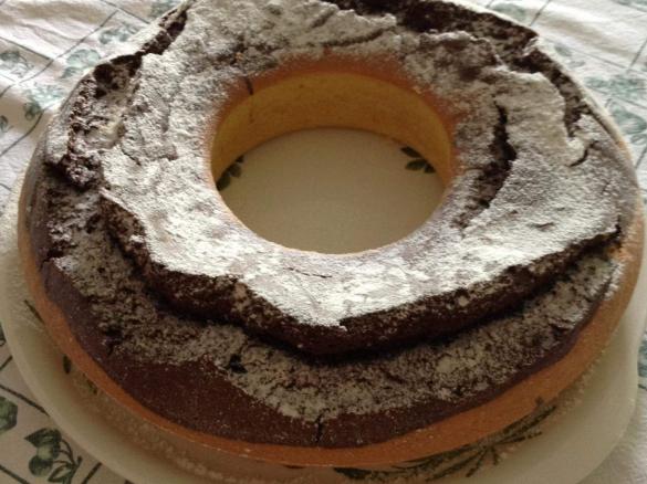 Ciambellone Bicolore