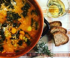Zuppa di lenticchie,cavolo nero e grano saraceno