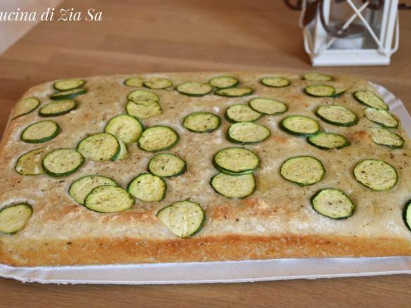Focaccia alle zucchine