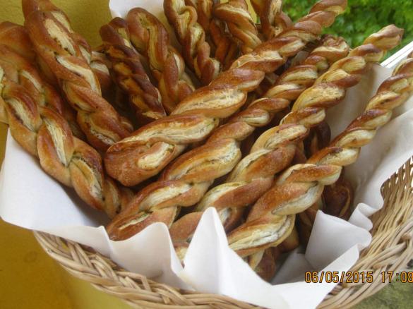 Treccine sfogliate alle spezie